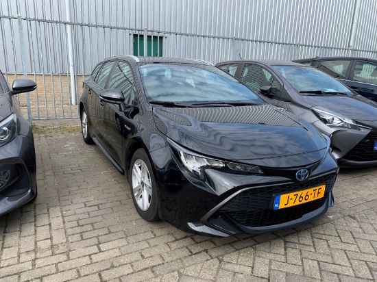 Afbeeldingen van Toyota Corolla TS Hybrid