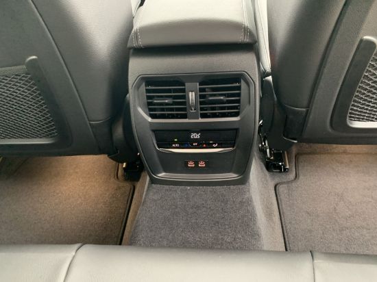 Afbeeldingen van BMW 3-serie Touring automaat
