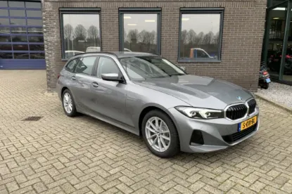 Afbeeldingen van BMW 3-serie Touring automaat